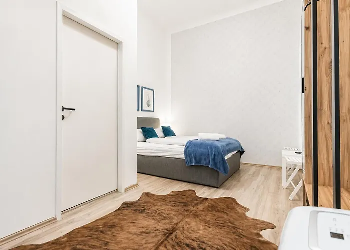Sweet 3 Complex, Shopping Paradise Mariahilfer Apartment *