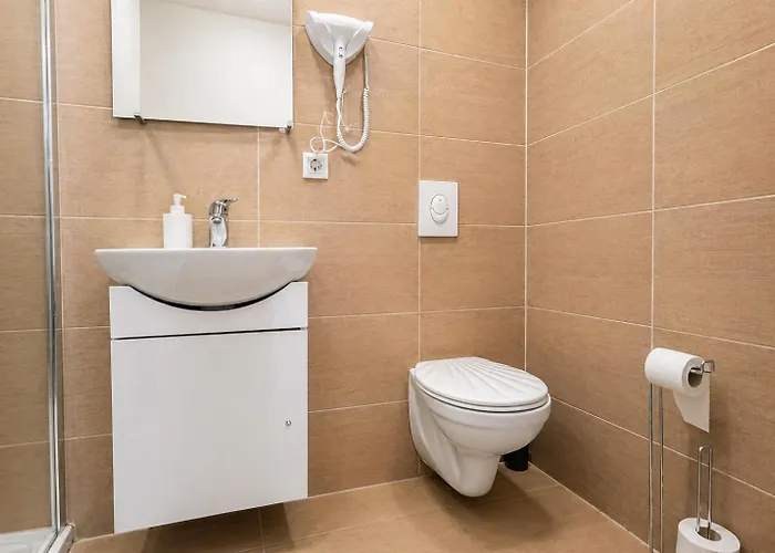 Sweet 3 Complex, Shopping Paradise Mariahilfer Apartment