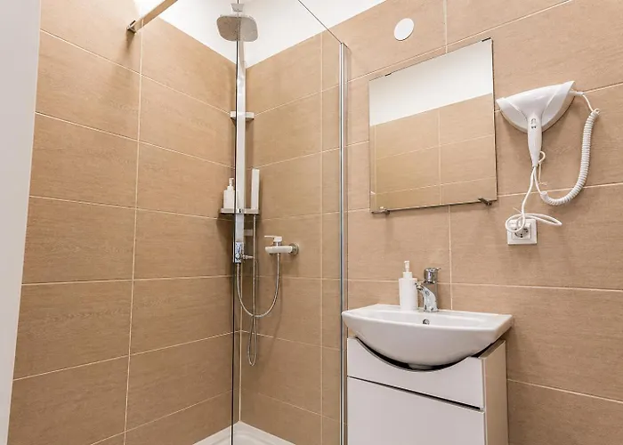 Sweet 3 Complex, Shopping Paradise Mariahilfer Apartment Wien